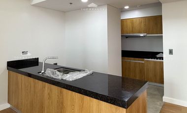 Luxury 3BR Condo in The Seasons Haru at BGC, Taguig City