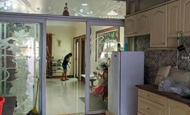 8-Bedroom 8BR House and Lot for Sale in Parañaque City at Bayview Village