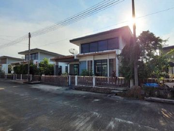 BB13208 ขายบ้านเดี่ยว หมู่บ้าน ว.แลนด์เฮ้าส์ (น้ำน้อย) ซอย เพชรจันทร์ ถนน กาญจนวนิช ตำบล น้ำน้อย อำเภอ หาดใหญ่ จังหวัด สงขลา