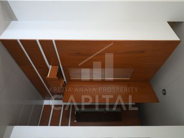 RUMAH SEMI VILLA NYAMAN DAN FULL FURNISHED DI PASIR IMPUN BANDUNG