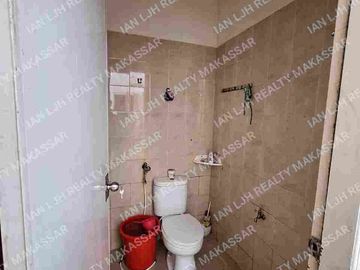 RUMAH 3 KAMAR TANJUNG BUNGA MAKASSAR. POSISI SUDUT. TANAH 167M².