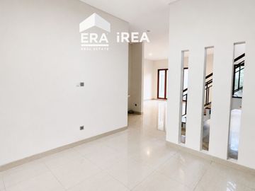 DIJUAL RUMAH CLUSTER EXCLUSIVE SOLO BARU