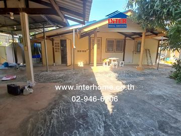 Land + 1-story house, 255.8 sq.w. Land and house near the Sunthorn Phu Monument, Rayong, Sukhumvit Road, Mae Pim Beach Road, Rayong, Klaeng, Rayong.