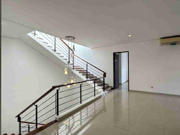 Jual Rumah Cilandak Jakarta Selatan