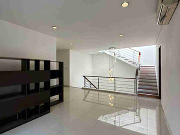 Jual Rumah Cilandak Jakarta Selatan