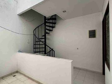 Jual Rumah Cilandak Jakarta Selatan