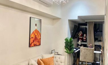 Uptown Parksuites Tower 1 Fully Furnished FOR SALE BGC Taguig City