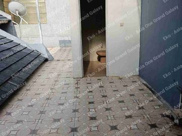 Rumah Cantik Bebas Banjir Dijual  Di Kemang Pratama 2 Bekasi Harga Nego