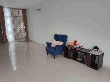 Rumah Btari lebar 12 m premium KT 4+1 dan KM 3+1