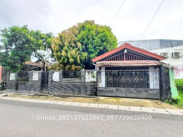 LT 288 SOROWAJAN BARU RUMAH DEKAT UIN, JL GEDONGKUNING, JL RAYA JANTI, JL LAKSDA ADISUCIPTO, MAGUWOHARJO, AMBARUKMO PLAZA