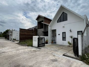 DIJUAL RUMAH DI JATEN DEKAT ALUN-ALUN KARANGANYAR