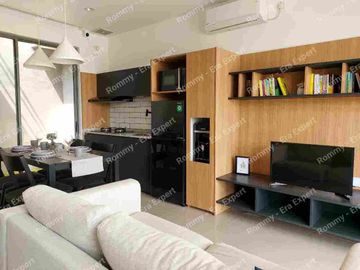 Rumah 2 Lantai Siap Huni Japanese Concept Lokasi Strategis Dekat akses Tol dan MRT Free Furnish Lengkap Tinggal Bawa Koper