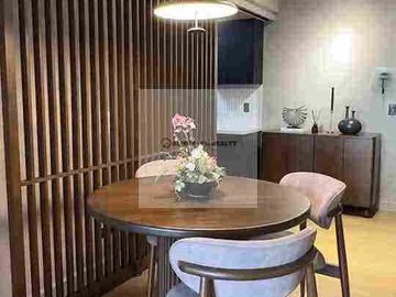 For Lease 1BR Park Triangle Residences