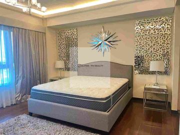 For Lease 2BR One Serendra