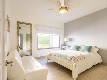 MARINA REAL , SAN CARLOS EN VENTA ESQUINA CON VISTA AL MAR
