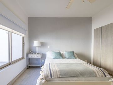 MARINA REAL , SAN CARLOS EN VENTA ESQUINA CON VISTA AL MAR