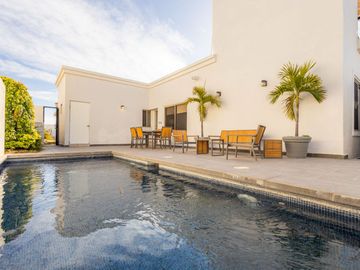 MARINA REAL , SAN CARLOS EN VENTA ESQUINA CON VISTA AL MAR
