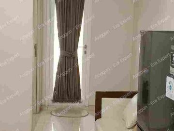 Disewakan Tahunan 2Br Apt. Springlake Lt.16 Azola Full Furnished View Pool