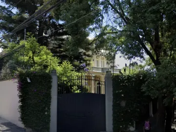 CASA EN SAN ANGEL, COYOACAN, CDMX. REMATE ADJUDICADO