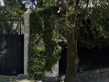 CASA EN SAN ANGEL, COYOACAN, CDMX. REMATE ADJUDICADO
