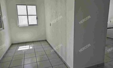 SE VENDE CASA NUEVA