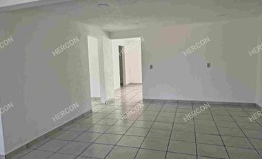 SE VENDE CASA NUEVA