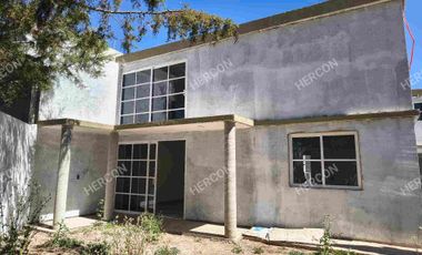 SE VENDE CASA NUEVA
