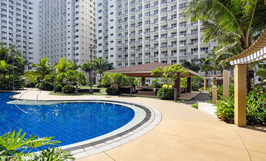 Semi-Furnished 1 Bedroom Unit with balcony for Rent in Unit B021275 Tower 2 Shore 2 Residences Pasay City