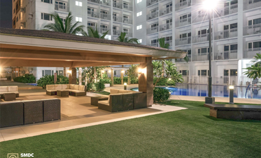 Semi-Furnished 1 Bedroom Unit with balcony for Rent in Unit B021275 Tower 2 Shore 2 Residences Pasay City