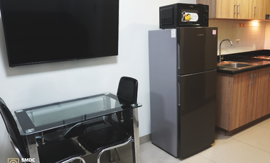 Semi-Furnished 1 Bedroom Unit with balcony for Rent in Unit B021275 Tower 2 Shore 2 Residences Pasay City