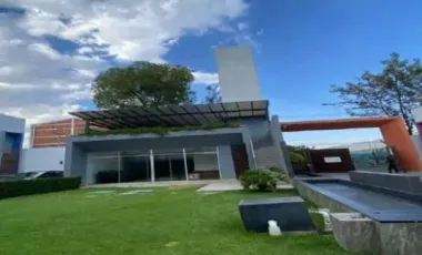 CASA EN VENTA EN VERGEL IZTAPALAPA CDMX