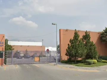 CASA EN CENTRIKA DEL LAGO, MONTERREY, NUEVIO LEON. REMATE ADJUDICADO