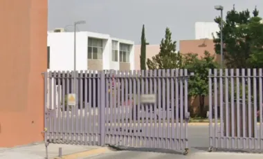 CASA EN CENTRIKA DEL LAGO, MONTERREY, NUEVIO LEON. REMATE ADJUDICADO