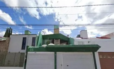 VENTA DE CASA EN COLONIA NUEVA CHAPULTEPEC MORELIA MICHOACAN