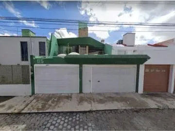 VENTA DE CASA EN COLONIA NUEVA CHAPULTEPEC MORELIA MICHOACAN