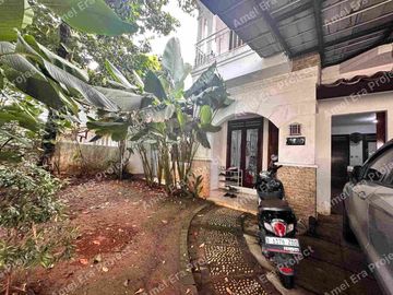 Rumah investasi menarik luas 200 m  di Graha Cinere , dekat Tol Krukut Andara