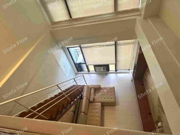 1BR Loft Condo for Sale | 48th Floor Unobstructed View | Gramercy Residences Makati