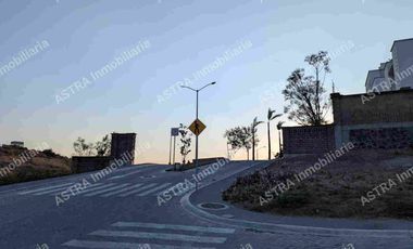 VENTA DE TERRENO EN LOMAS DE LA TOSCANA, SONATA, LOMAS 1, ALBERCA, CANCHAS