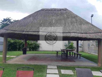 DEPARTAMENTO EN VENTA EN PLAYA DEL CARMEN DENTRO DE FRACCIONAMIENTO PRIVADO