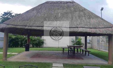 DEPARTAMENTO EN VENTA EN PLAYA DEL CARMEN DENTRO DE FRACCIONAMIENTO PRIVADO