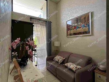 Rumah 1,5 Lantai Semi-Furnish Lokacitra Kota Baru Parahyangan