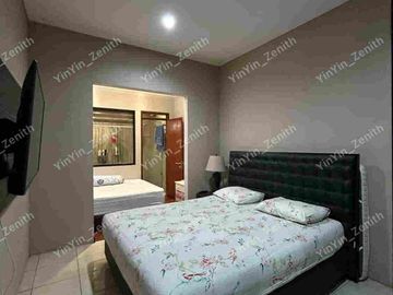 Rumah 1,5 Lantai Semi-Furnish Lokacitra Kota Baru Parahyangan