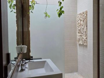 Villa Modern Taman Sari Kerobokan badung