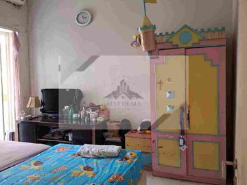 Jual Rumah siap pakai kondisi terawat