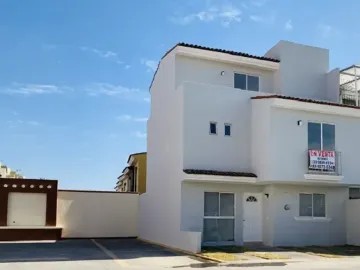 CASA EN VENTA EN LA NORIA RECIDENCIAL GUADALAJARA REMATE HIPOTECARIO OPORTUNIDAD DE COMPRA
