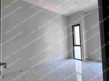 Dijual Rumah Gress 2 Lantai Pantai Mentari Kenjeran SHM+IMB KT4+1 KM 3+1 Sanitari Toto Hadap Timur Bonus Tandon atas dan pompa dorong