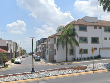 CASA EN VENTA EN NUEVO LEON MONTERREY COMBRES DE ELITE