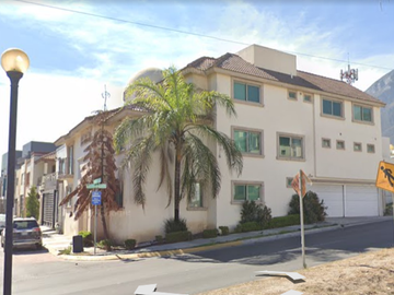 CASA EN VENTA EN NUEVO LEON MONTERREY COMBRES DE ELITE