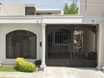 CASA EN VENTA EN NUEVO LEON MONTERREY TORREMOLINOS