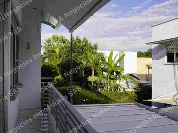 CASA DE LUJO EN ALQUILER EN PANCE!
